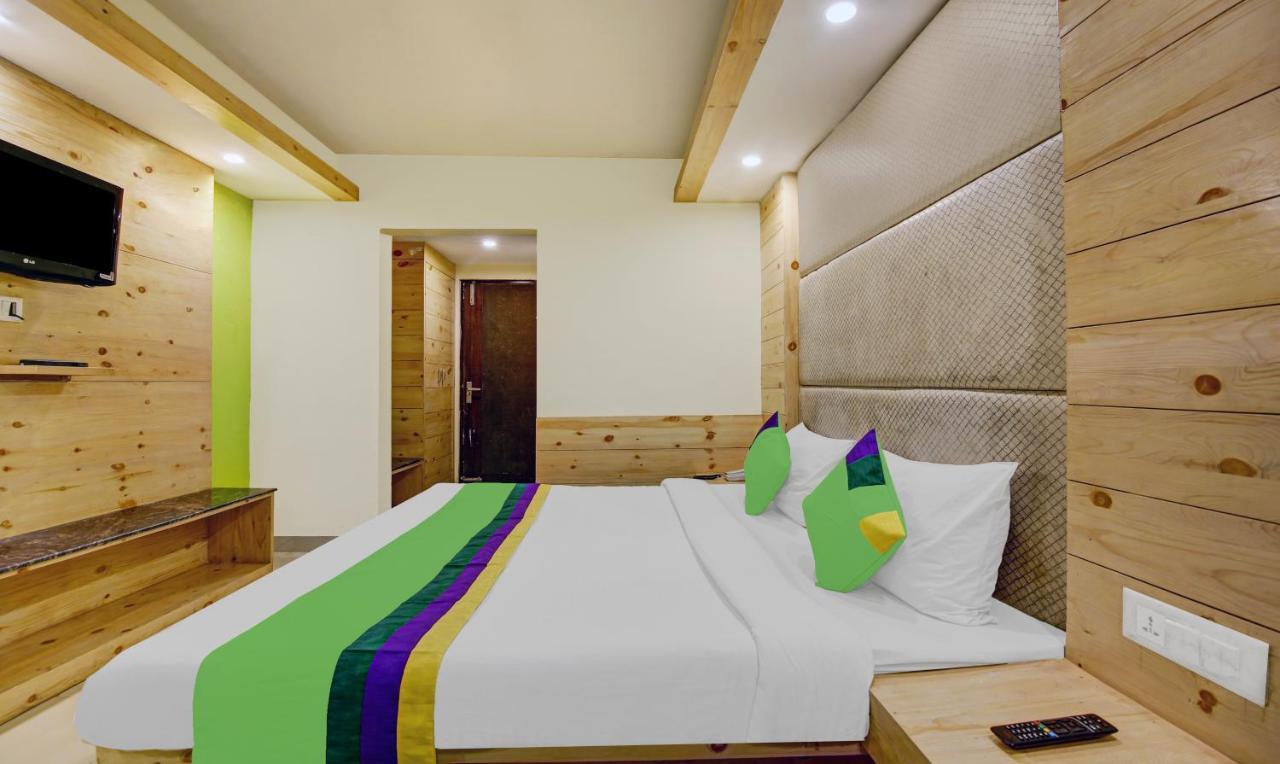 Itsy By Treebo - Howard International Mall Road Mussoorie Exterior photo