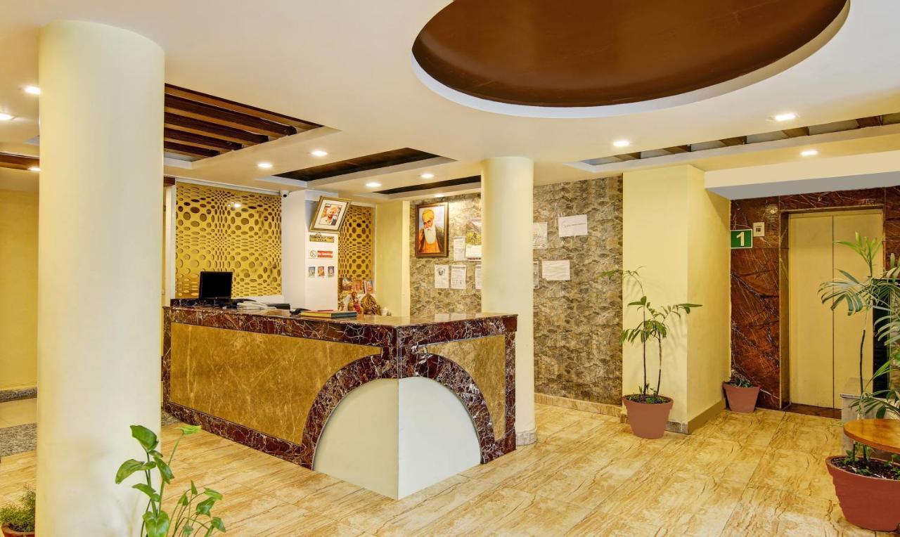Itsy By Treebo - Howard International Mall Road Mussoorie Exterior photo